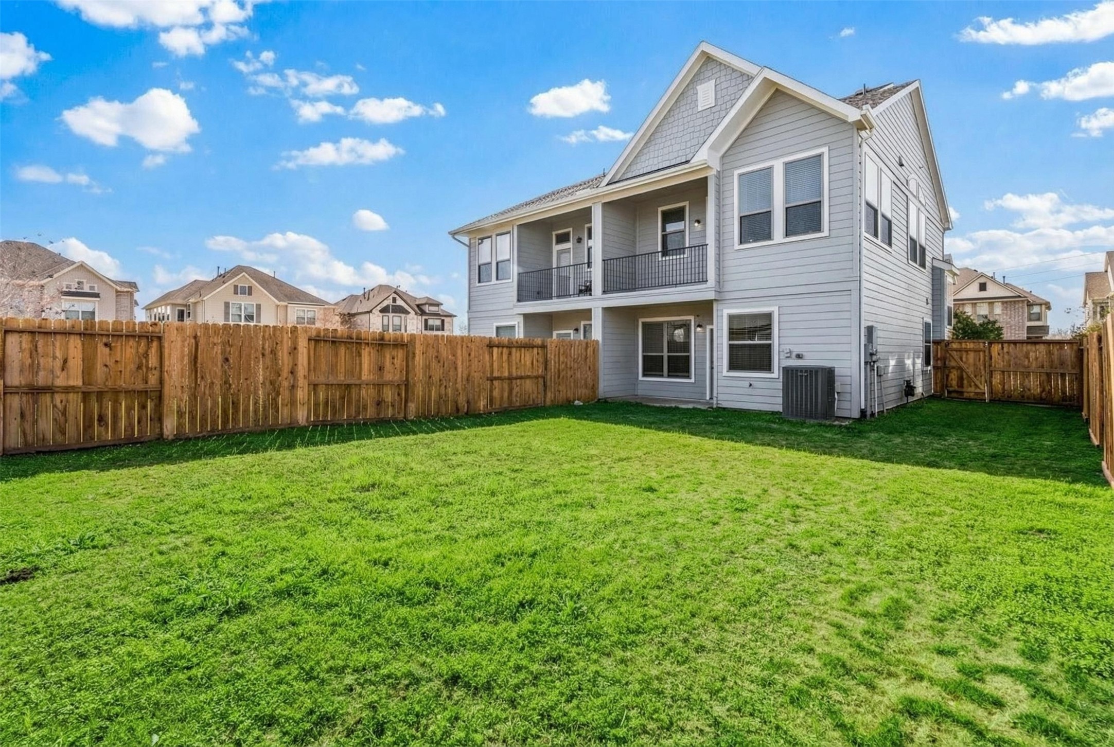 2522 Terrace Point Drive Missouri City, TX 77459 - Photo 25 of 25 a front view of a house with garden