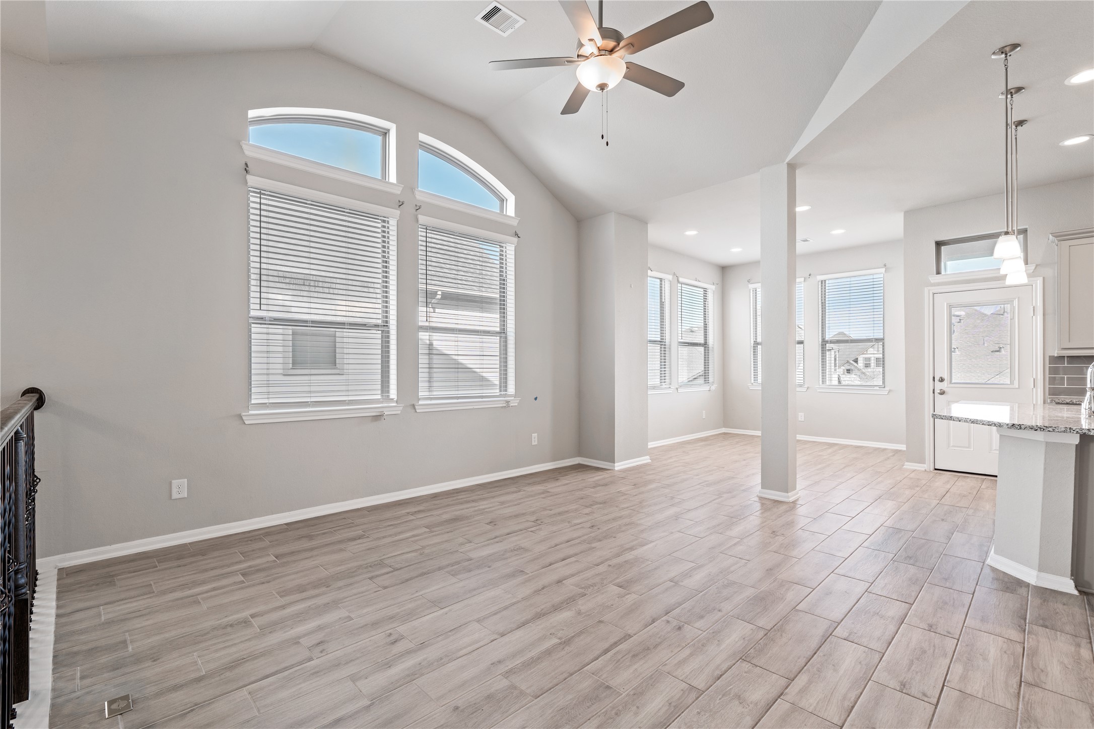 2522 Terrace Point Drive Missouri City, TX 77459 - Photo 4 of 25 a view of an empty room with a window