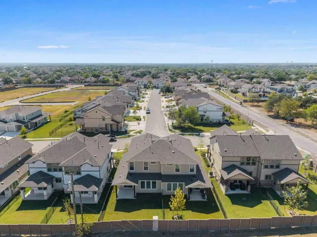 $364,990 | 2202 B Cornfield Drive, Pflugerville, TX 78660