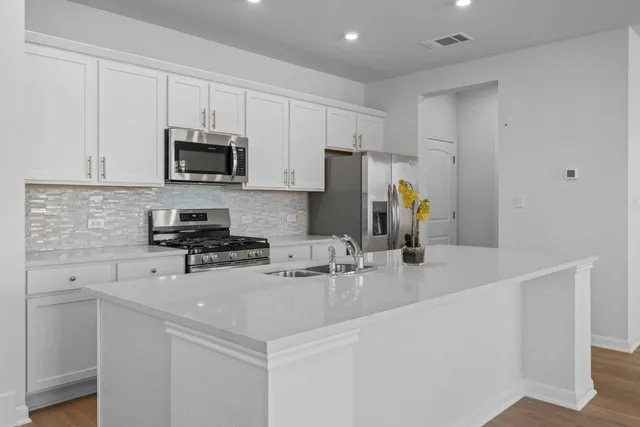 $364,990 | 2202 B Cornfield Drive, Pflugerville, TX 78660