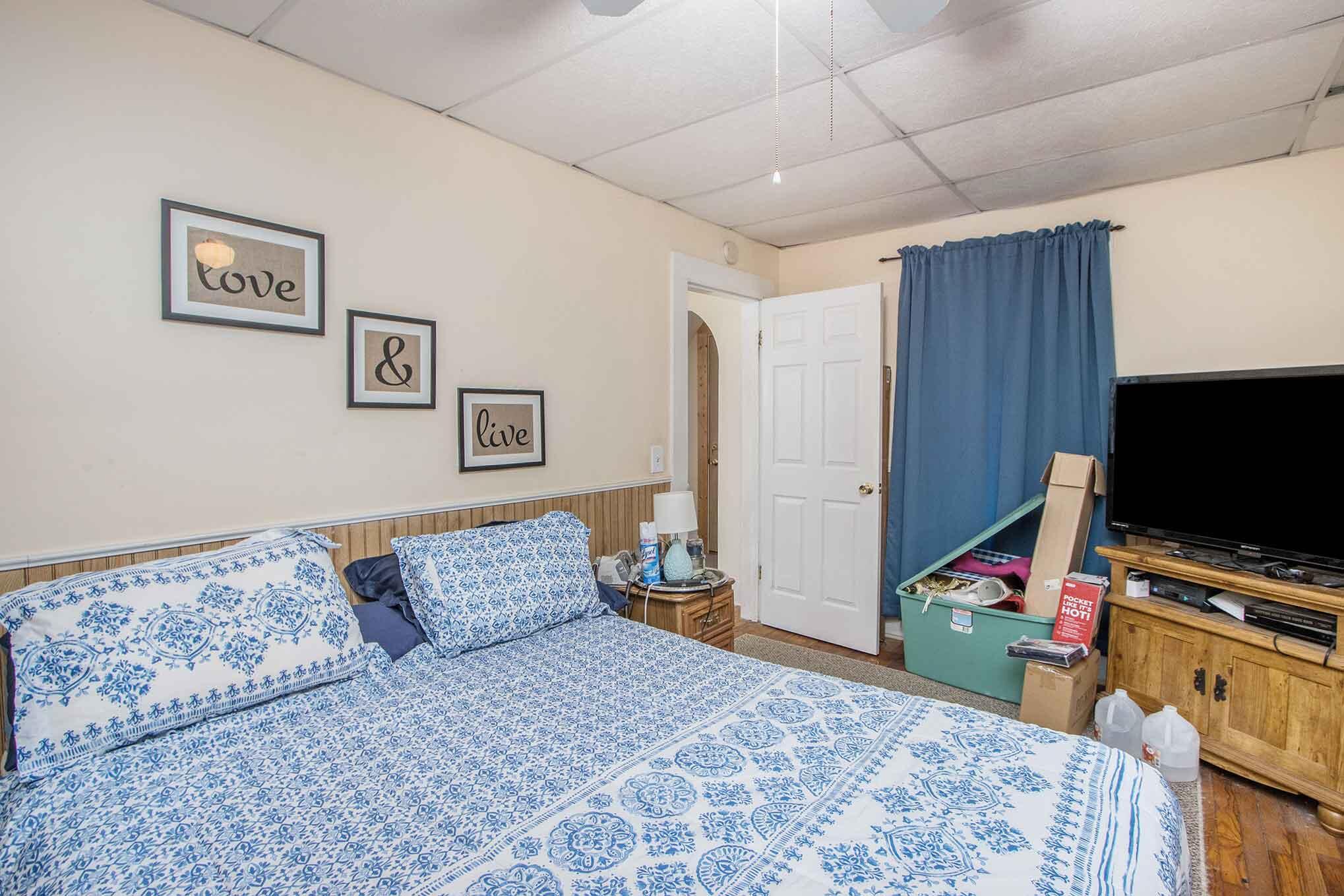 522 Walnut Street Three Rivers, MI 49093 - Photo 12 of 21 522Walnut_6