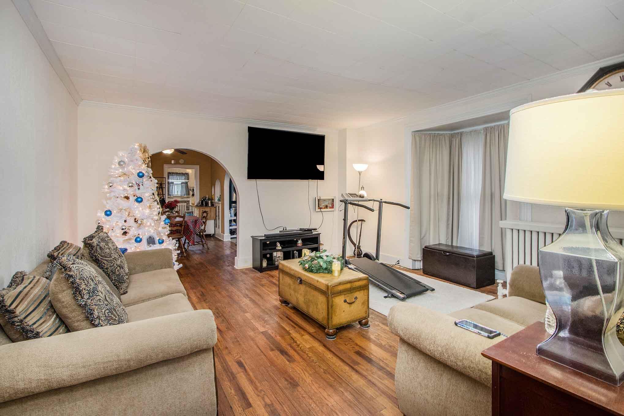 522 Walnut Street Three Rivers, MI 49093 - Photo 4 of 21 522Walnut