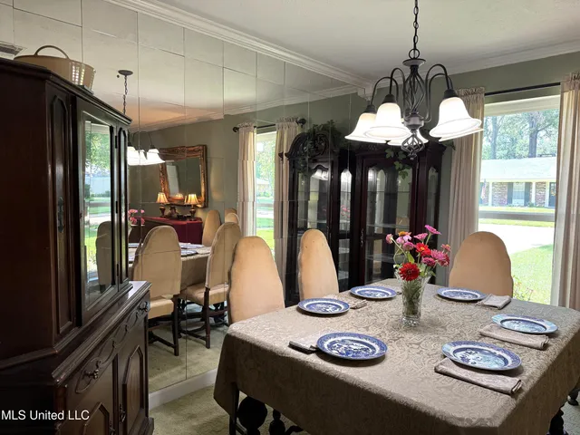 $345,000 | 4 Sun Court, Natchez, MS 39120