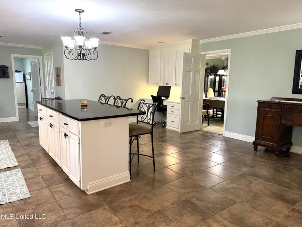 $329,000 | 4 Sun Court, Natchez, MS 39120