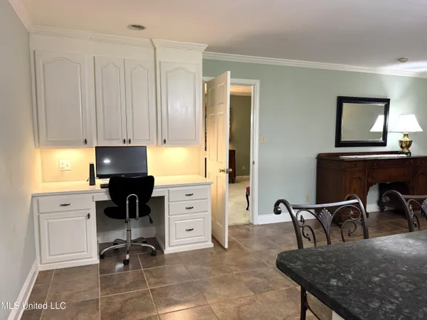 $329,000 | 4 Sun Court, Natchez, MS 39120