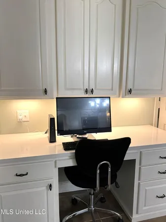 $329,000 | 4 Sun Court, Natchez, MS 39120