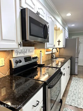 $329,000 | 4 Sun Court, Natchez, MS 39120