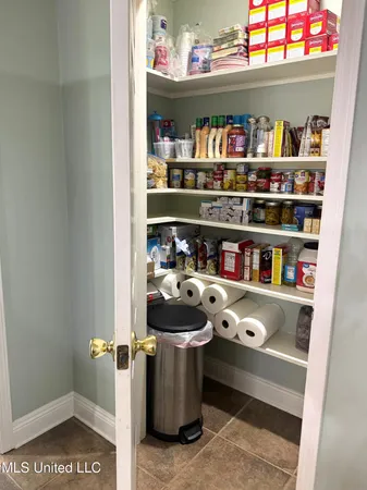 $329,000 | 4 Sun Court, Natchez, MS 39120