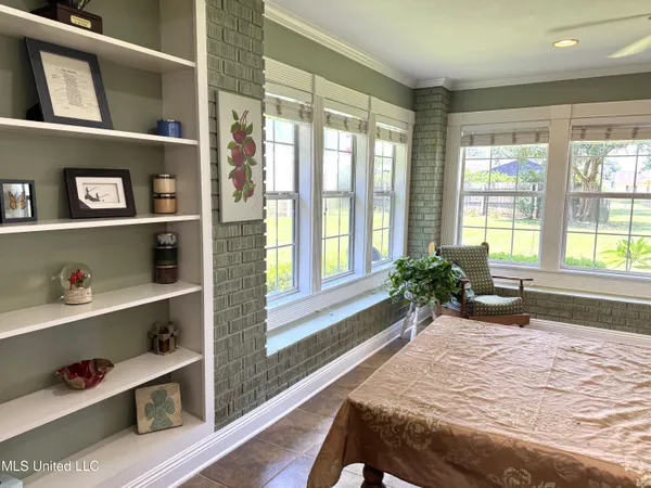 $329,000 | 4 Sun Court, Natchez, MS 39120
