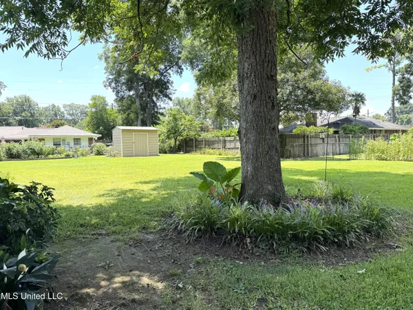 $329,000 | 4 Sun Court, Natchez, MS 39120