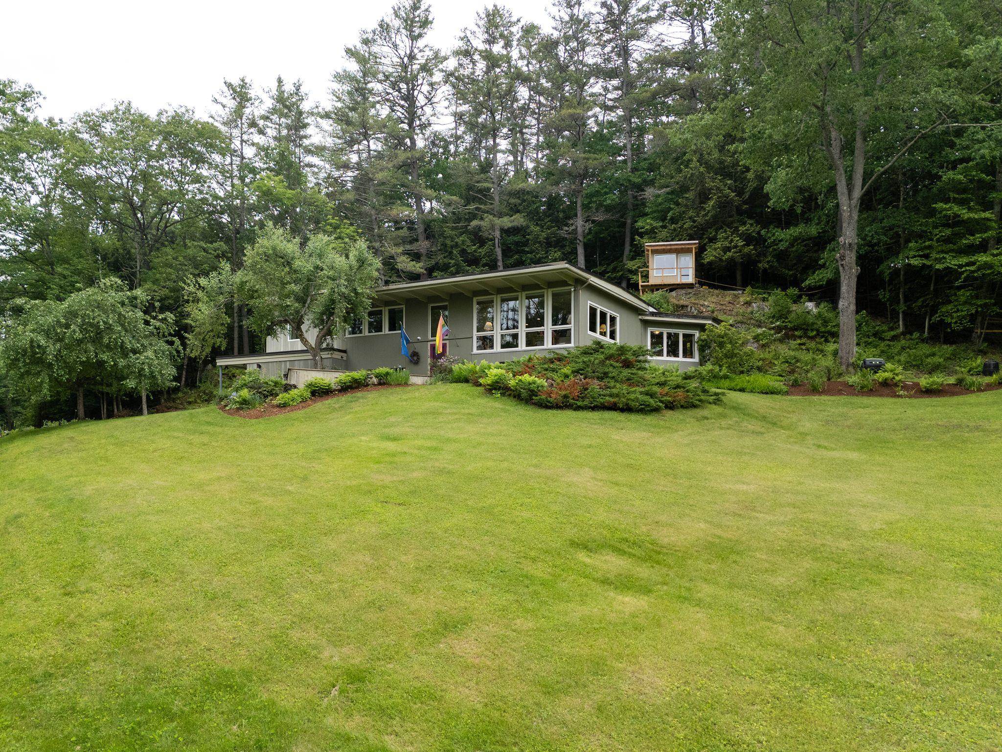 112 Hopson Road Norwich, VT 05055 - Photo 38 of 42