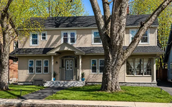 $387,000 | 1038 Brierwood Boulevard, Schenectady, NY 12308