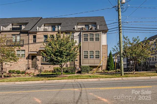 $715,000 | 18005 Nolita Lane, Charlotte, NC 28204