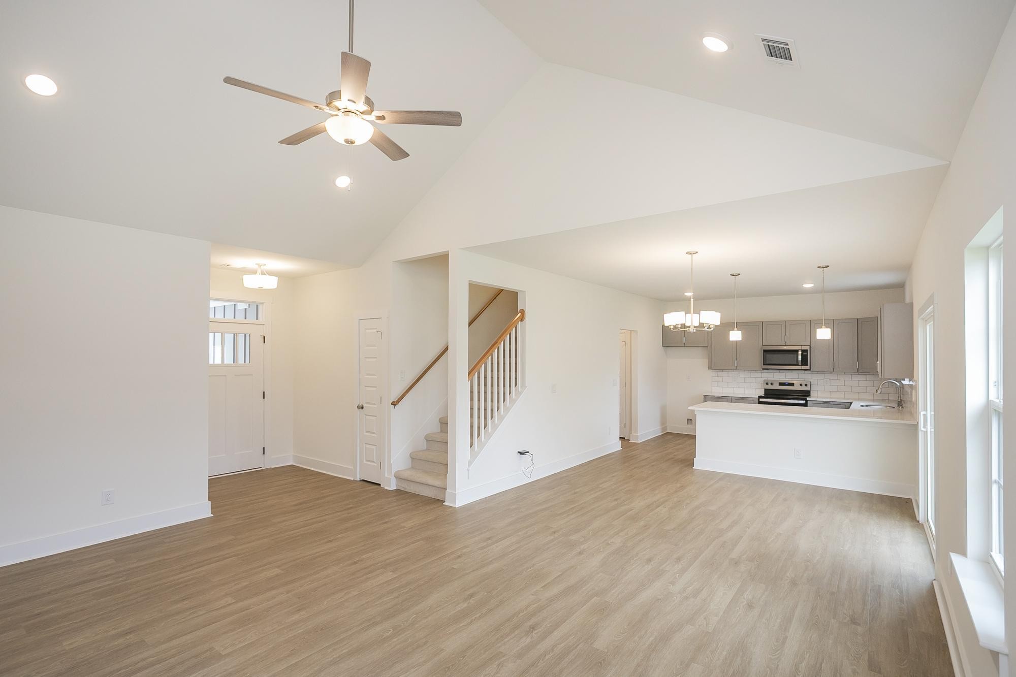 324 Fieldstone Lane Springfield, TN 37172 - Photo 6 of 52