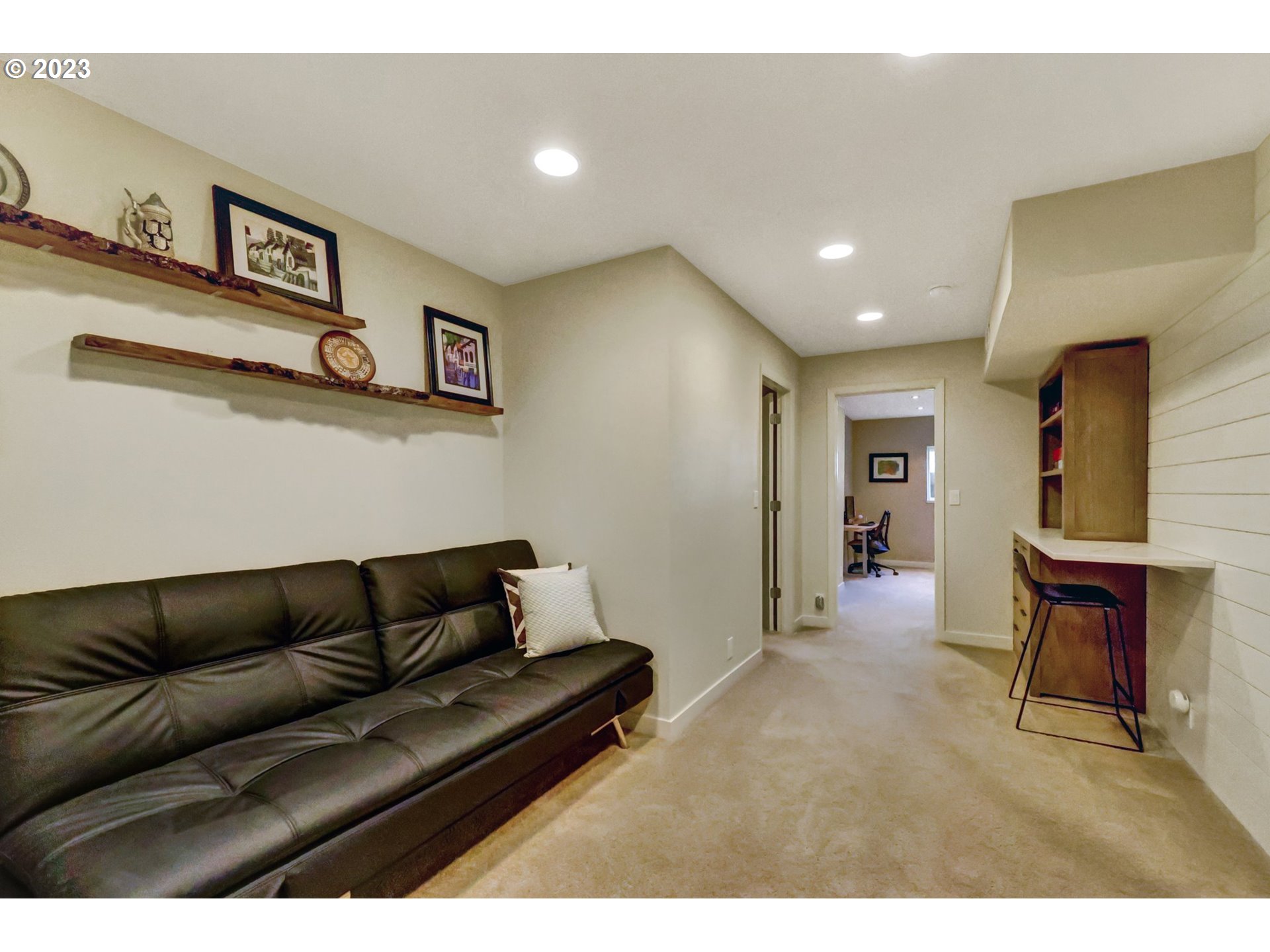 6307 Southwest Terwilliger Boulevard Portland, OR 97239 - Photo 29 of 40 Gallery Image 29