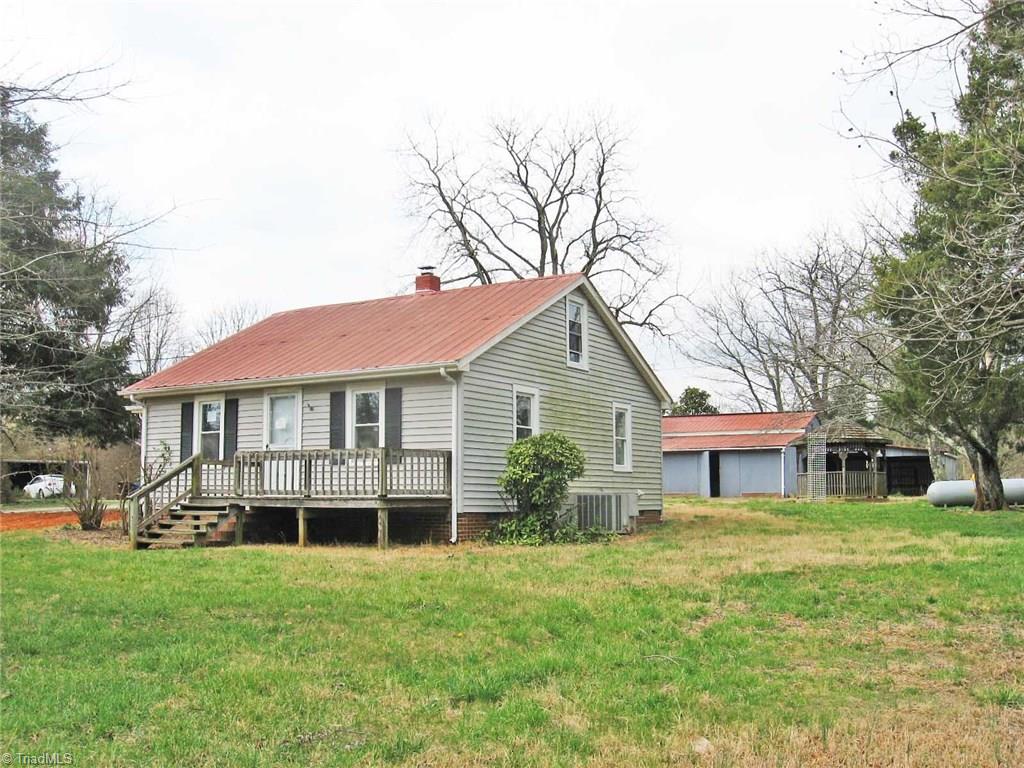 8405 Witty Road Summerfield, NC 27358 - Photo 3 of 8 Gallery Image 3