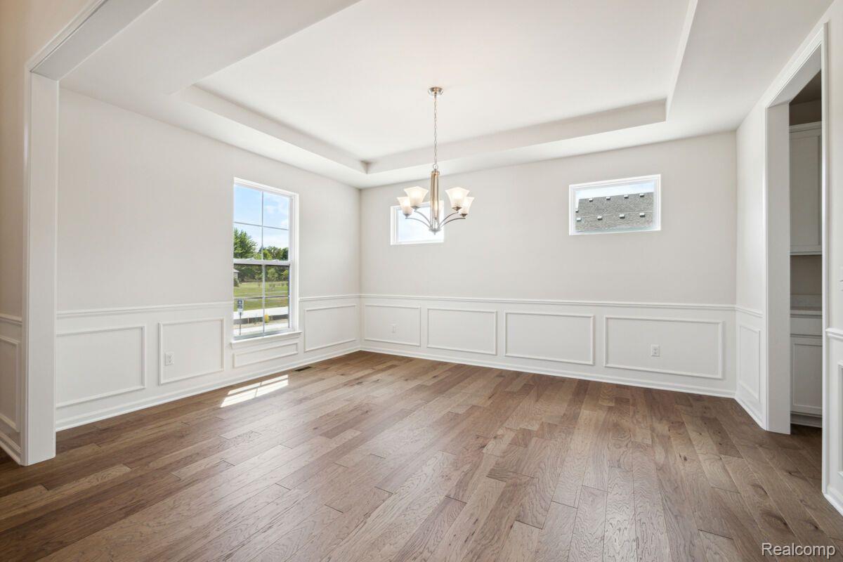 11757 Powell Rdg Lane Washington, MI 48094 - Photo 4 of 32 Dining Room