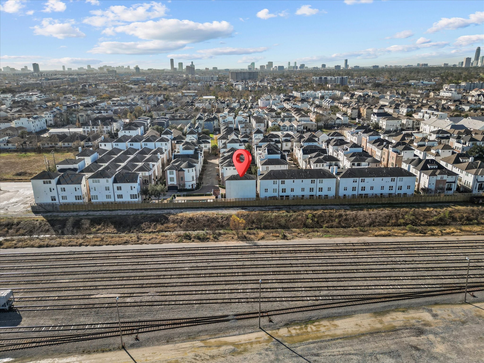 5616 Cohn Terrace Houston, TX 77007 - Photo 32 of 33 a view of a city view