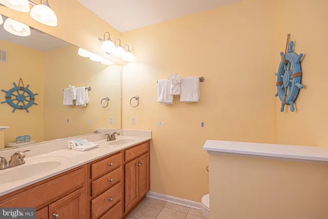 $395,000 | 31568 Winterberry Parkway, Unit 305, Selbyville, DE 19975