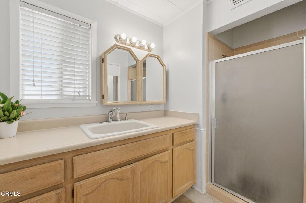 1256 Rugby Avenue Ventura, CA 93004 - Photo 24 of 33