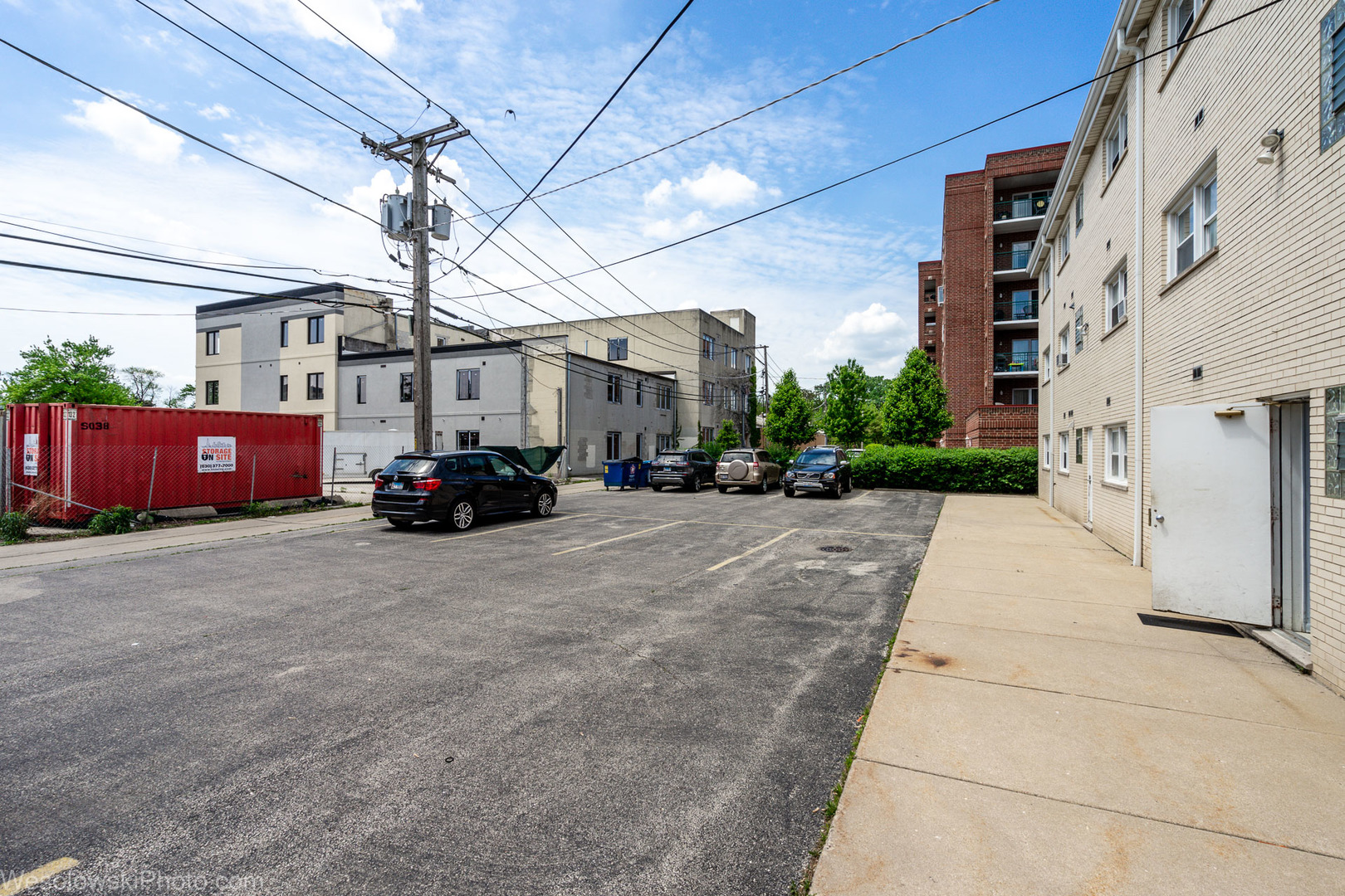1353 Perry Street, Unit 5 Des Plaines, IL 60016 - Photo 14 of 19 a view of a car parked in front of a building