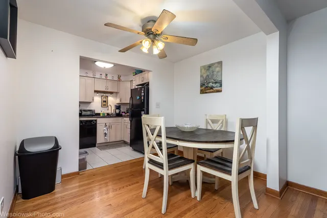 $174,500 | 1353 Perry Street, Unit 5, Des Plaines, IL 60016