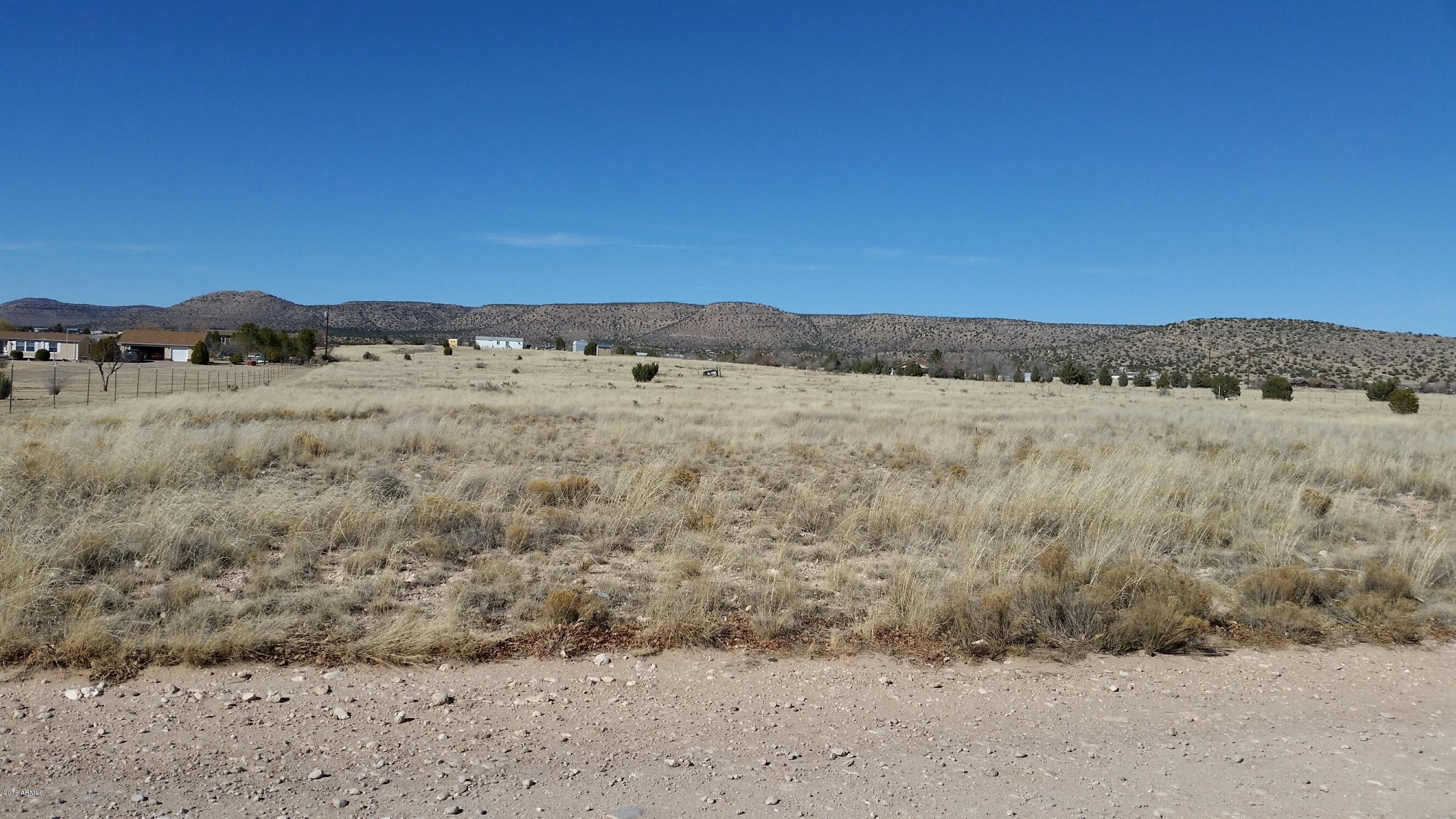 800 West Ahonen Road, Unit 4 Paulden, AZ 86334 - Photo 1 of 2 800 W. Ahonen Road - North Facing