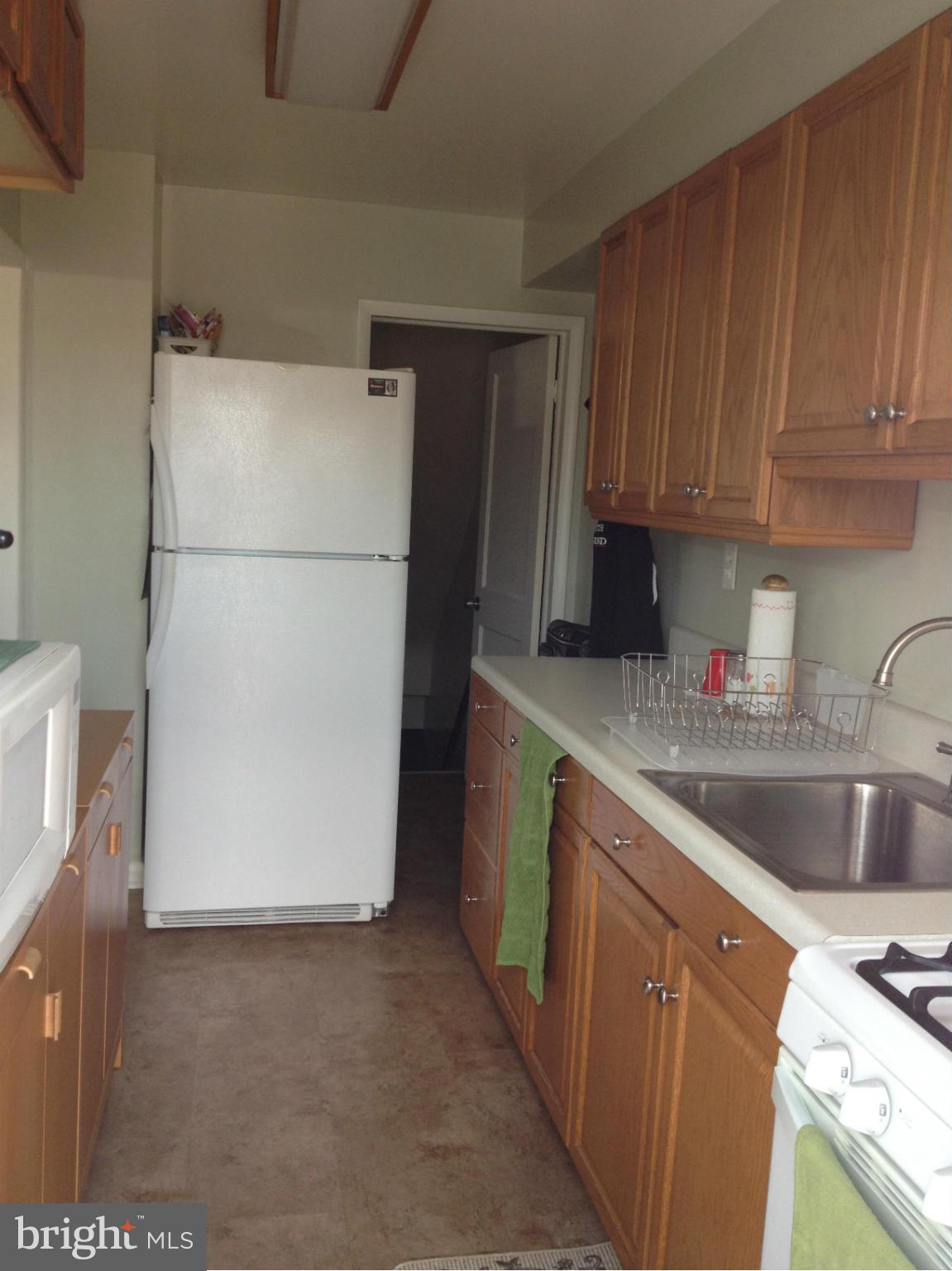 7515 Durwood Road Baltimore, MD 21222 - Photo 14 of 30 Kitchen