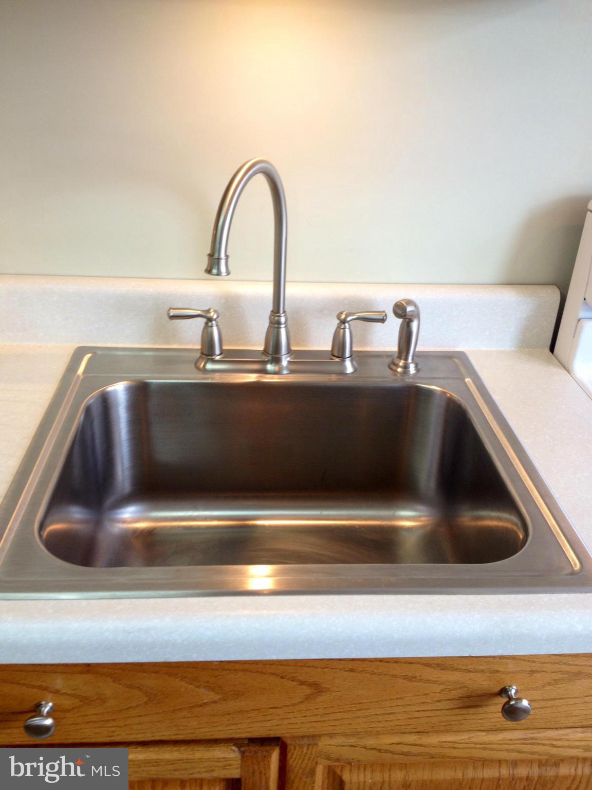 7515 Durwood Road Baltimore, MD 21222 - Photo 15 of 30 Kitchen