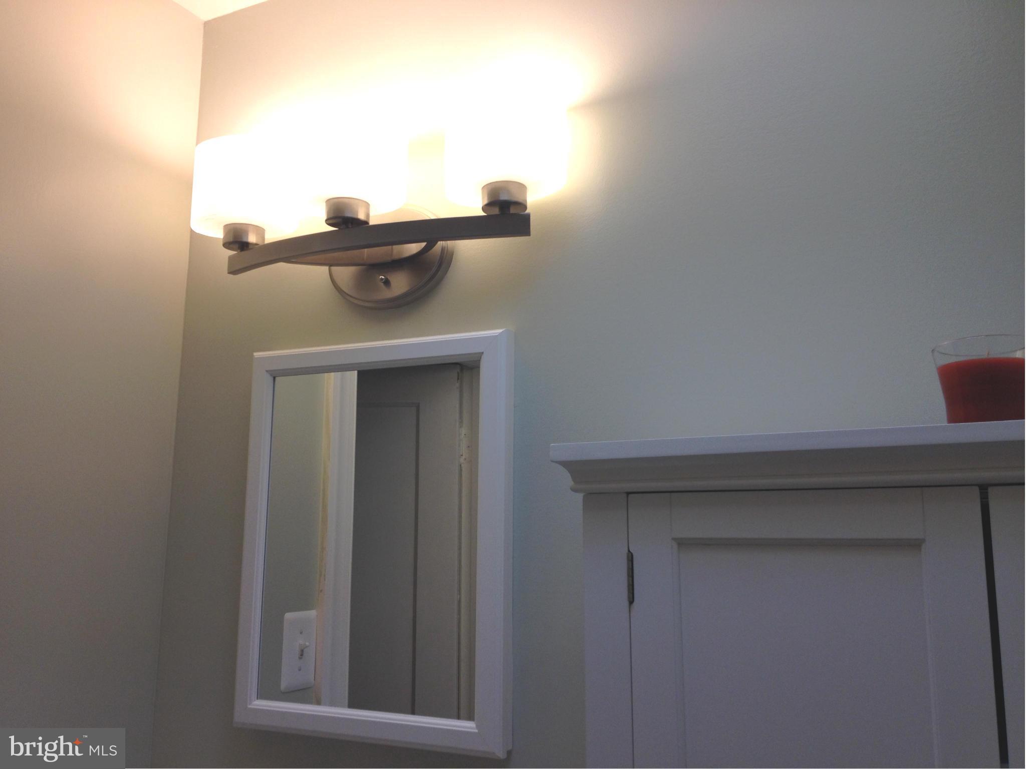 7515 Durwood Road Baltimore, MD 21222 - Photo 7 of 30 Bath