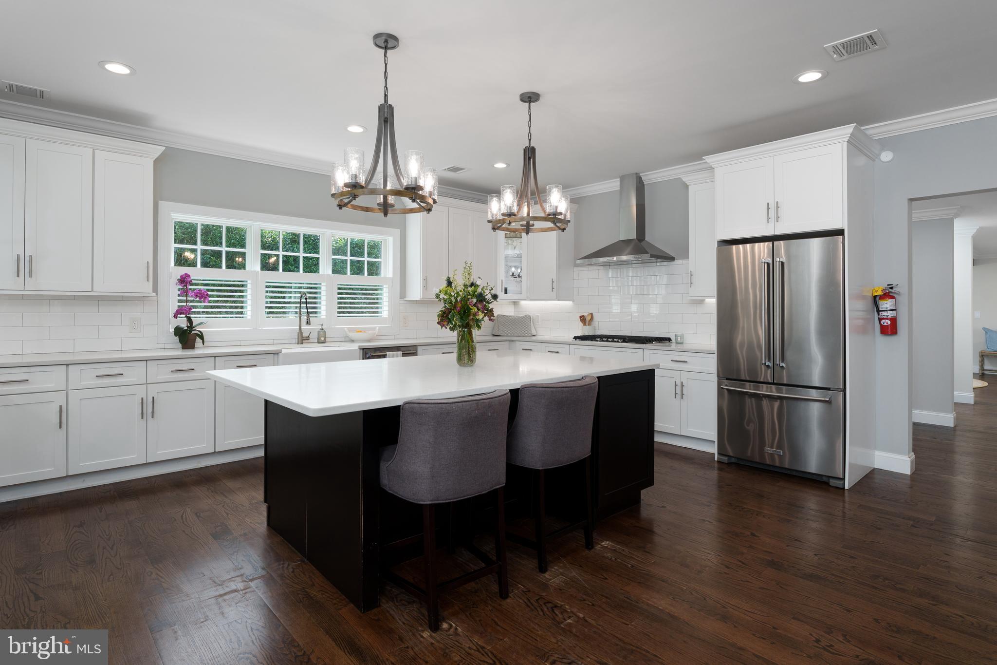 58 Haas Road Basking Ridge, NJ 07920 - Photo 11 of 53 Gleaming kitchen with high end appliances