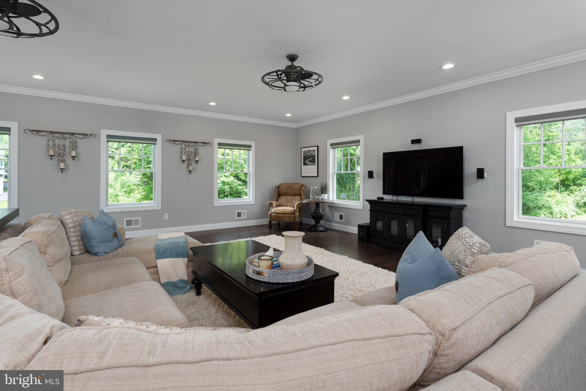 58 Haas Road Basking Ridge, NJ 07920 - Photo 18 of 53 Family Room