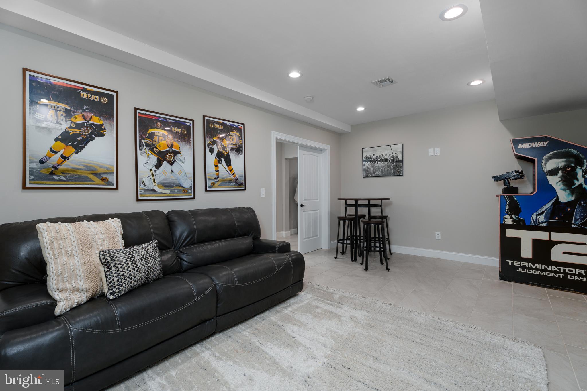 58 Haas Road Basking Ridge, NJ 07920 - Photo 37 of 53 Recreation Rm/Media Rm/Office