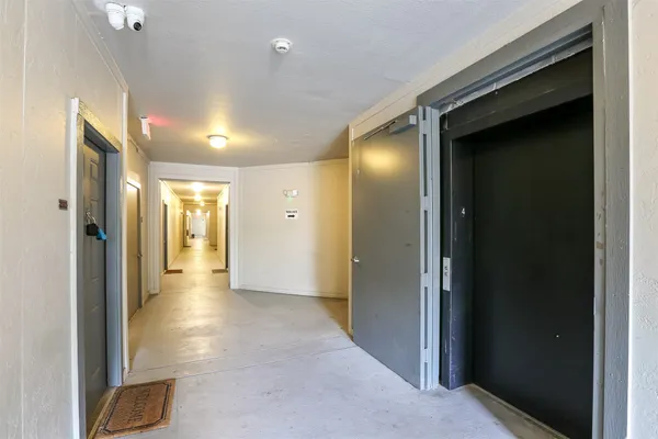 a view of walk in closet