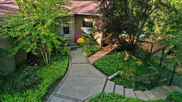 $719,000 | 1630 South 3rd Street, Niles, MI 49120