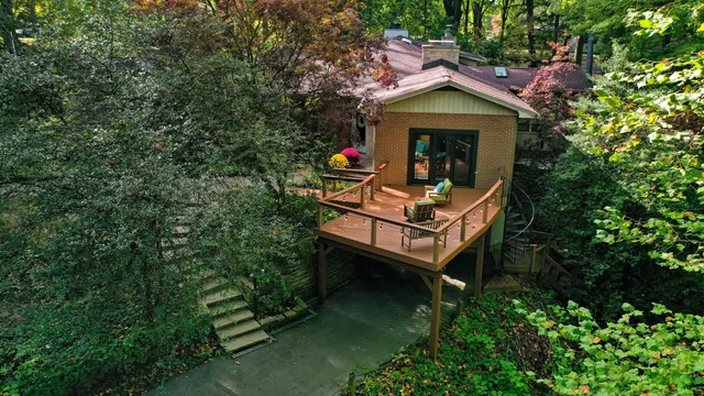 $719,000 | 1630 South 3rd Street, Niles, MI 49120