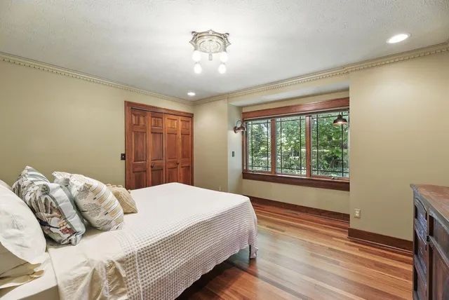 $719,000 | 1630 South 3rd Street, Niles, MI 49120