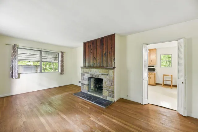 $719,000 | 1630 South 3rd Street, Niles, MI 49120