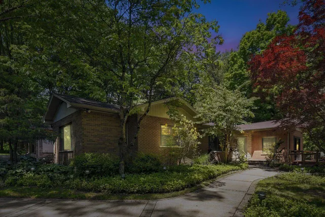 $719,000 | 1630 South 3rd Street, Niles, MI 49120