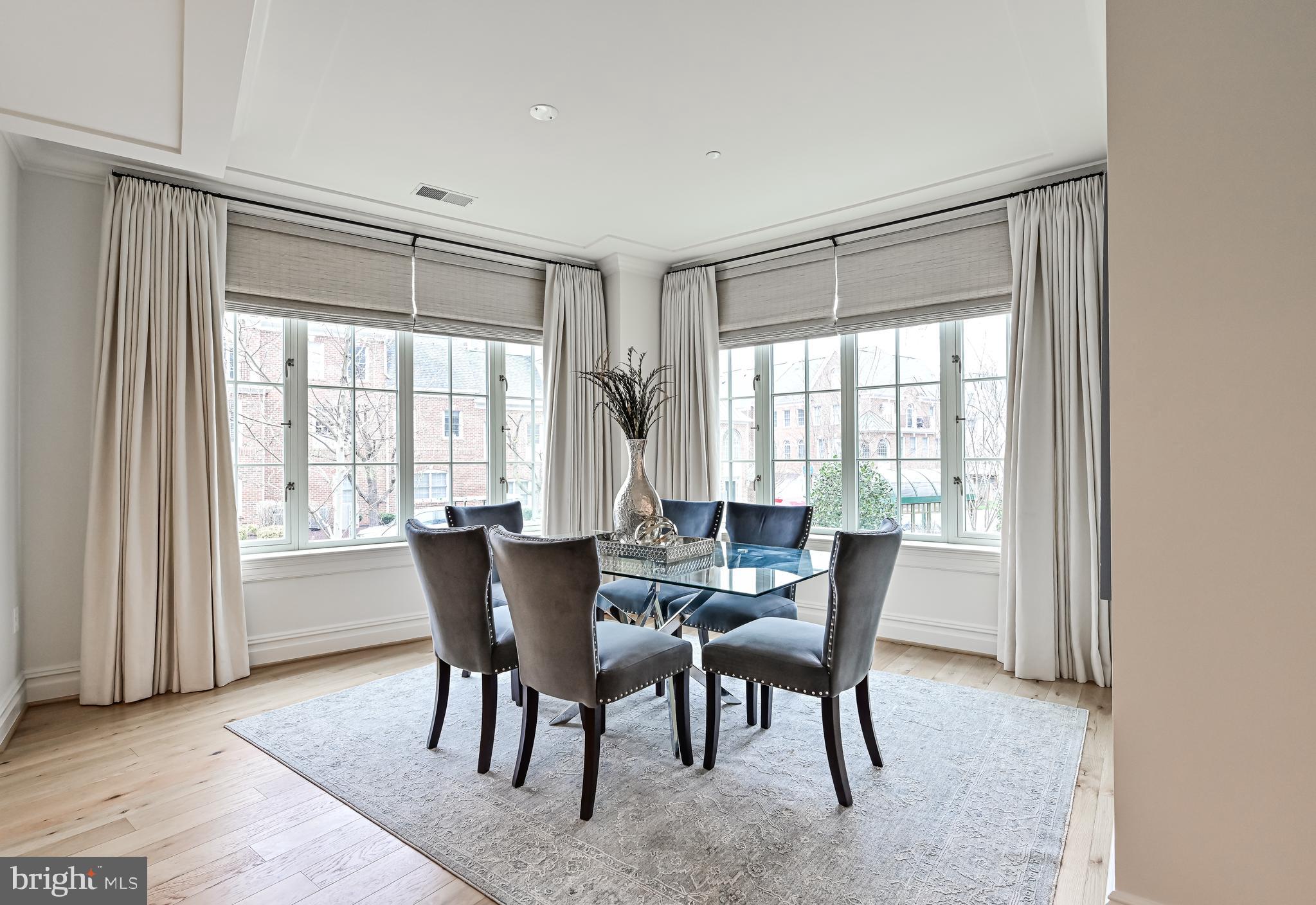 6900 Fleetwood Road, Unit 201 McLean, VA 22101 - Photo 12 of 42 Dining Room