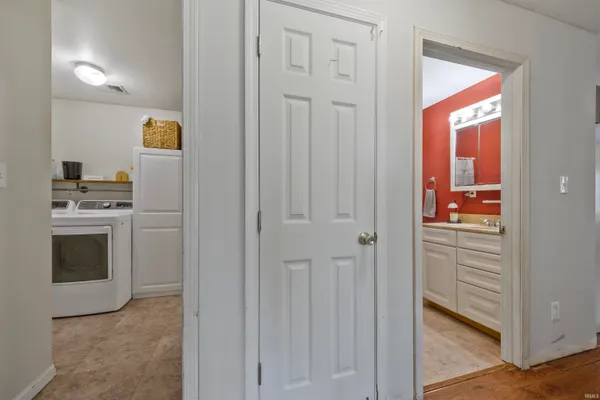 $219,900 | 8870 Barter Road, Mount Vernon, IN 47620