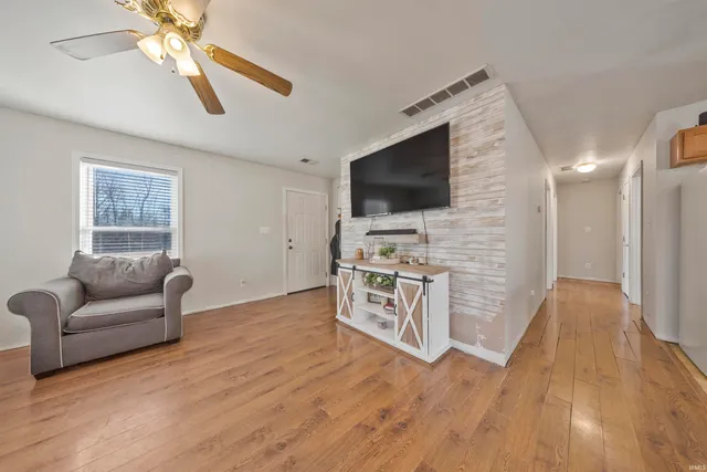 $229,000 | 8870 Barter Road, Mount Vernon, IN 47620