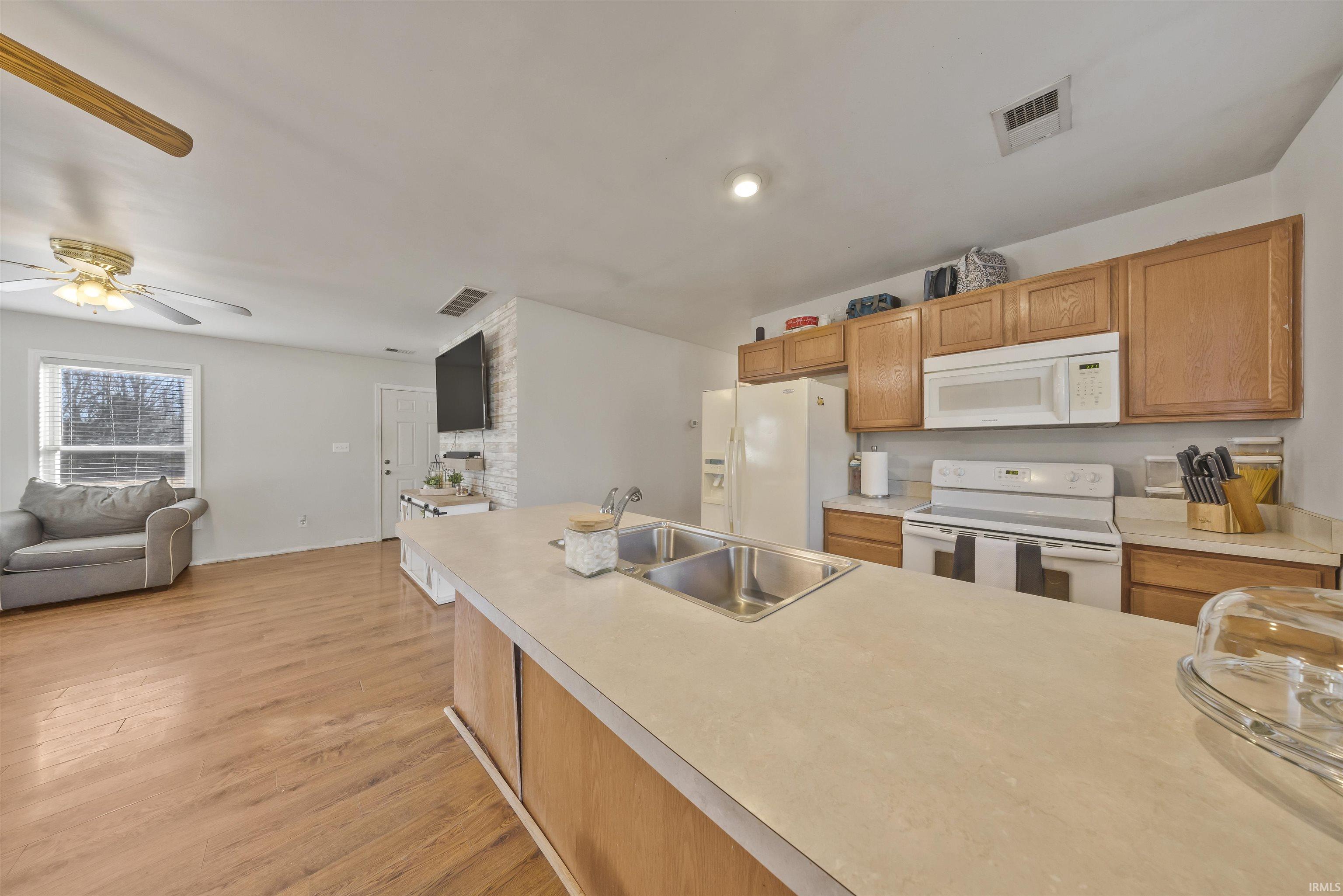 8870 Barter Road Mount Vernon, IN 47620 - Photo 9 of 34