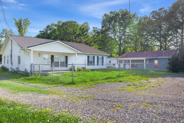 $239,900 | 431 South Fair Street, Morrison, TN 37357