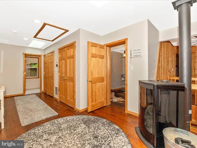 $999,000 | 8935 Hawbottom Road, Middletown, MD 21769