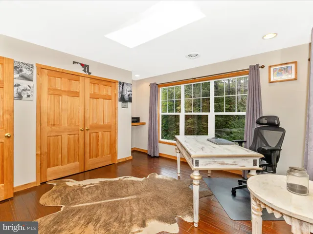 $999,000 | 8935 Hawbottom Road, Middletown, MD 21769