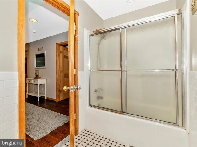 $999,000 | 8935 Hawbottom Road, Middletown, MD 21769