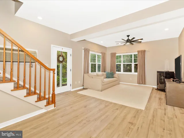 $999,000 | 8935 Hawbottom Road, Middletown, MD 21769