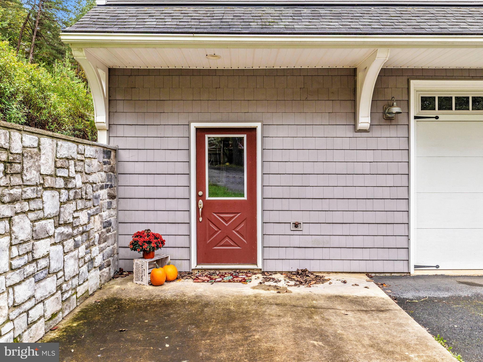 8935 Hawbottom Road Middletown, MD 21769 - Photo 46 of 84 Detached Garage