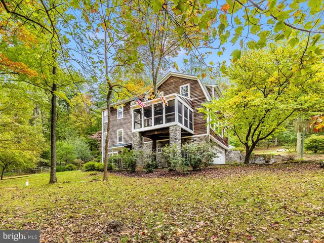 $999,000 | 8935 Hawbottom Road, Middletown, MD 21769